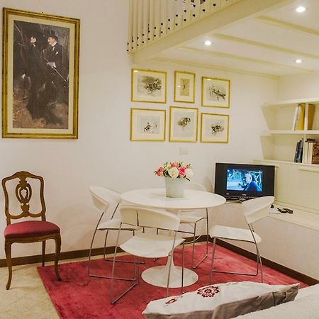 Appartement Mini Chic Downtown à Bologne Extérieur photo